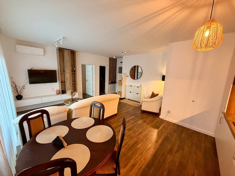 Apartament cu 2 camere decomandat în Lotus