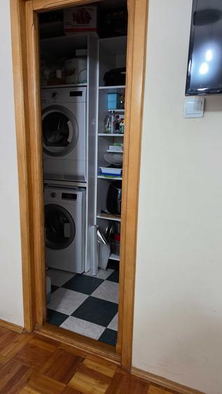Apartament cu 3 camere decomandat în Mărăști