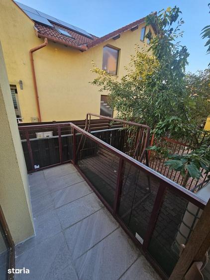 Casă cu 5 camere cu Teren 266 Mp în Europa