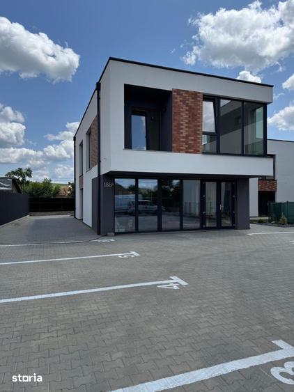 Spațiu comercial, de 80 mp, în Apahida