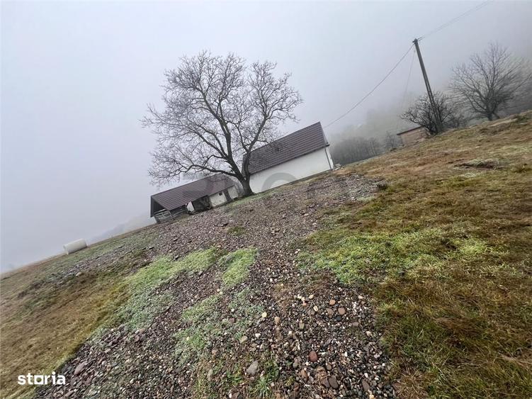 Casă cu 3 camere în Codrișoru