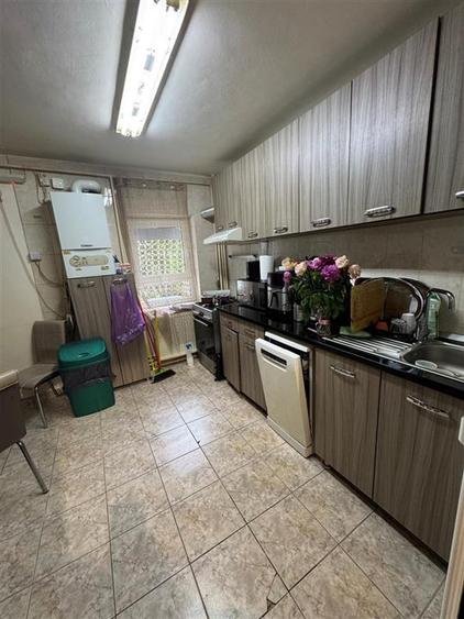 Apartament 4 camere Hol H Bld. Brancoveanu, - 1