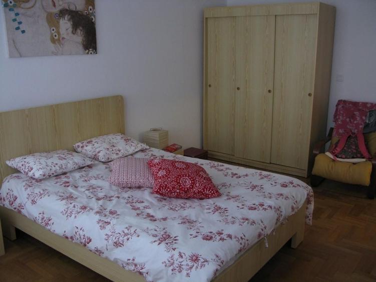 Apartament cu 2 camere semidecomandat în Obor