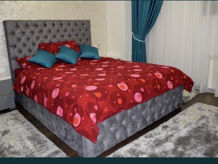 Apartament cu 3 camere decomandat în Exterior Vest