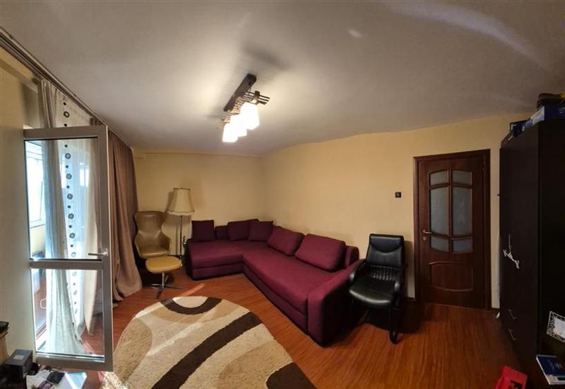 2 camere, Aviatiei - 1
