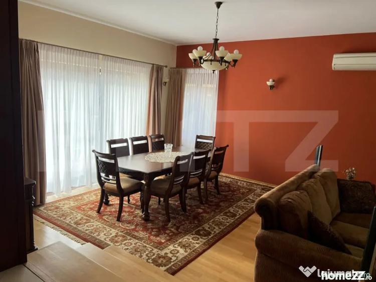 Casă cu 7 camere cu Teren 330 Mp în Burdea