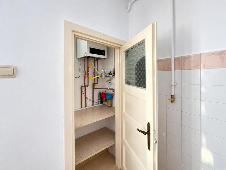 Apartament cu 4 camere decomandat în Șagului