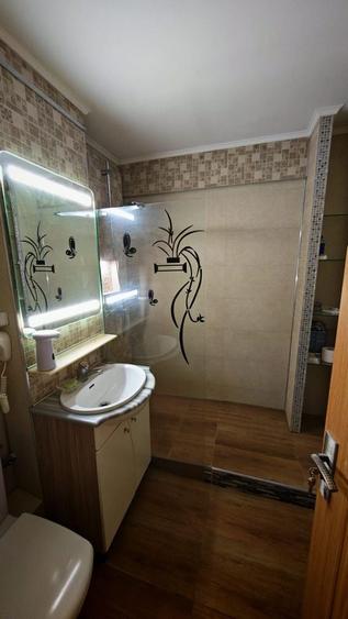 Apartament cu 2 camere decomandat în Lacu