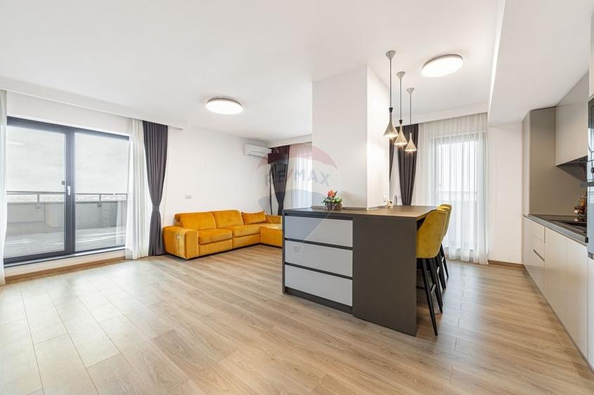 Apartament cu 3 camere decomandat, mobilat în UTA