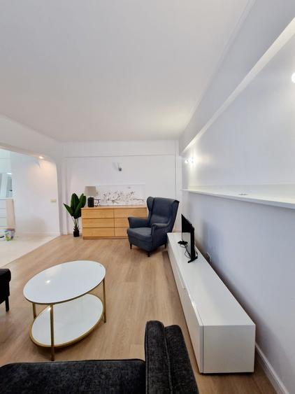 Apartament cu 2 camere decomandat, mobilat în Foișorul de Foc