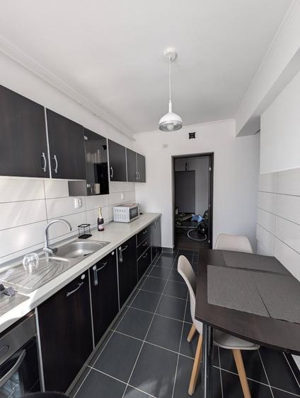 Apartament cu 2 camere semidecomandat în Trivale