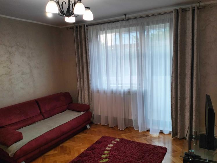 Apartament cu 2 camere semidecomandat în Exterior Vest