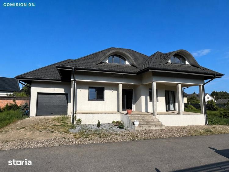 Casă cu 5 camere cu Teren 664 Mp în Central