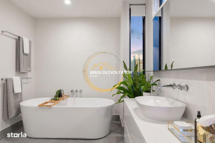 Apartament cu 3 camere decomandat în Titan