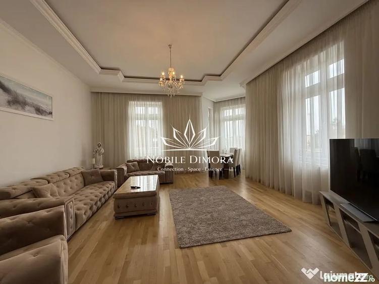 Apartament cu 3 camere decomandat în Medicină