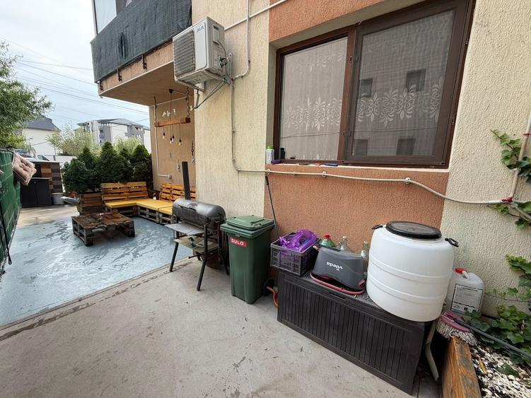Apartament cu 3 camere decomandat, mobilat în Dobroești