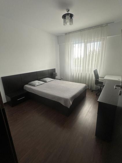 Apartament cu 2 camere în Păcii