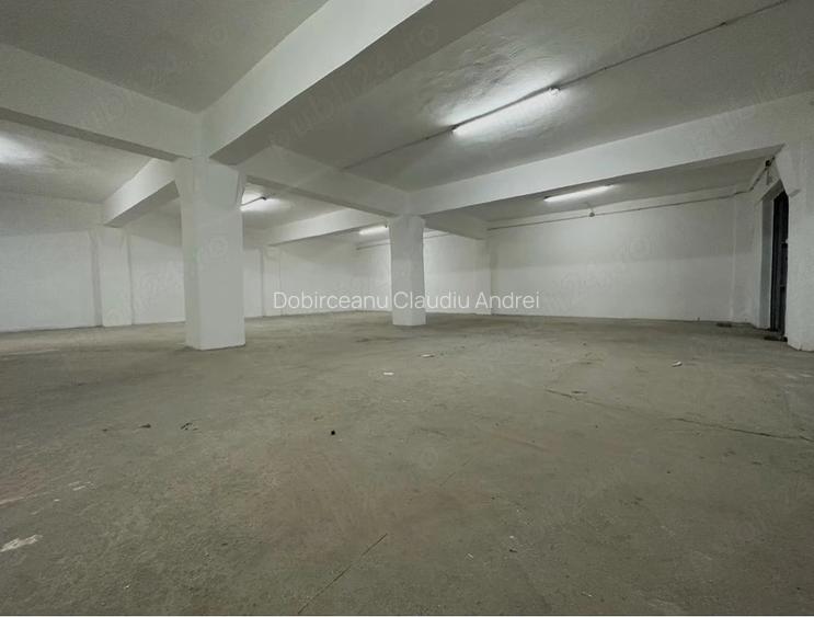 Spațiu comercial, de 140 mp, în Central