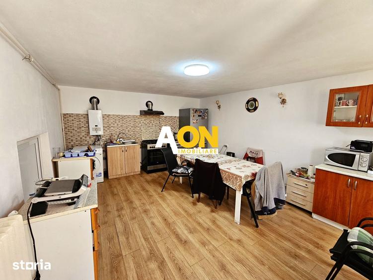 Casă cu 4 camere cu Teren 2084 Mp în Sântimbru
