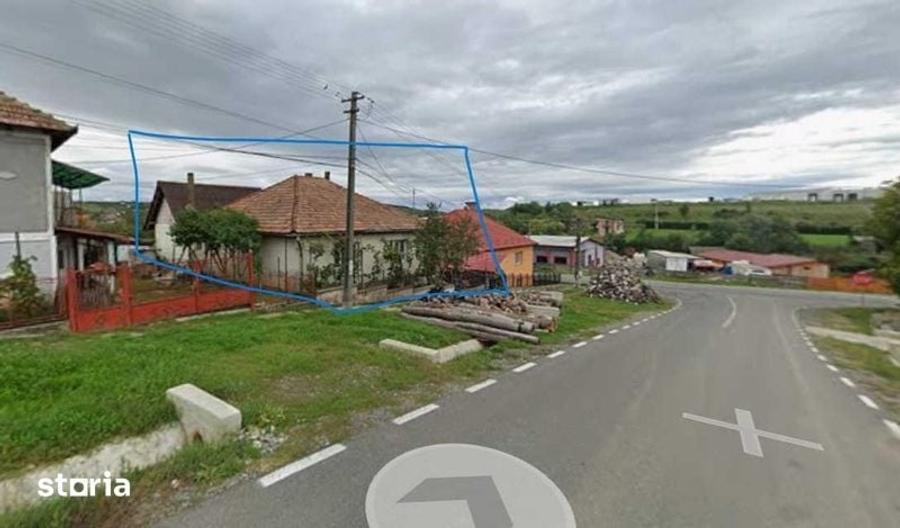 Casă cu 4 camere cu Teren 100 Mp în Hereclean