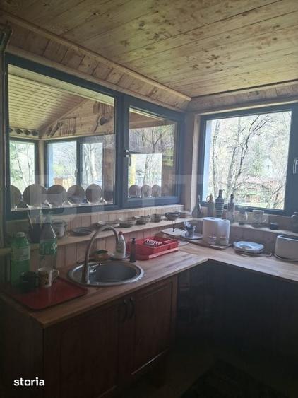 Casă cu 4 camere cu Teren 768 Mp în Râșca