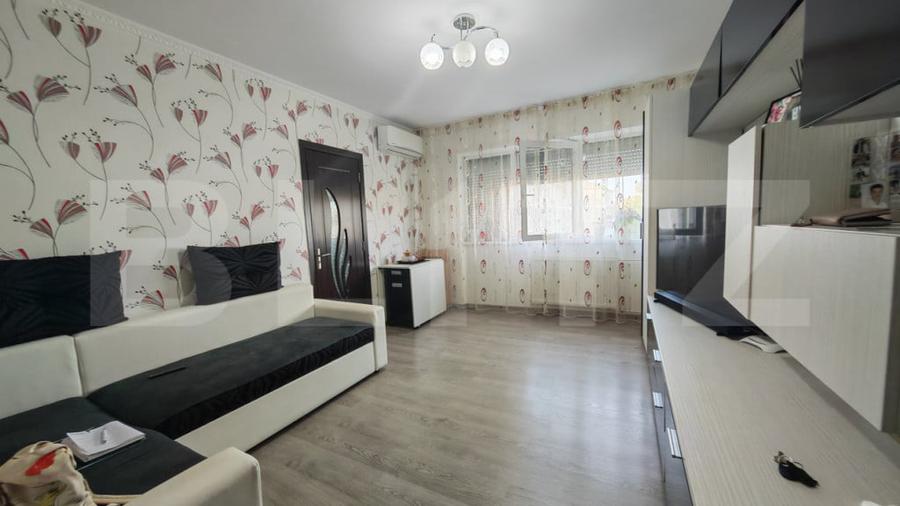 Apartament cu 2 camere, 42 mp, zona Rogerius - 2