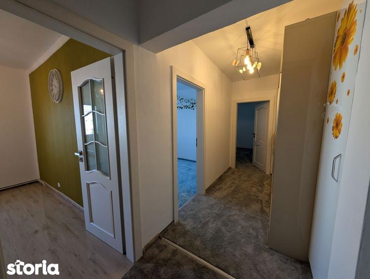 Renovat, 2 camere decomandate - 64 mp , etaj intermediar, Nord - 8