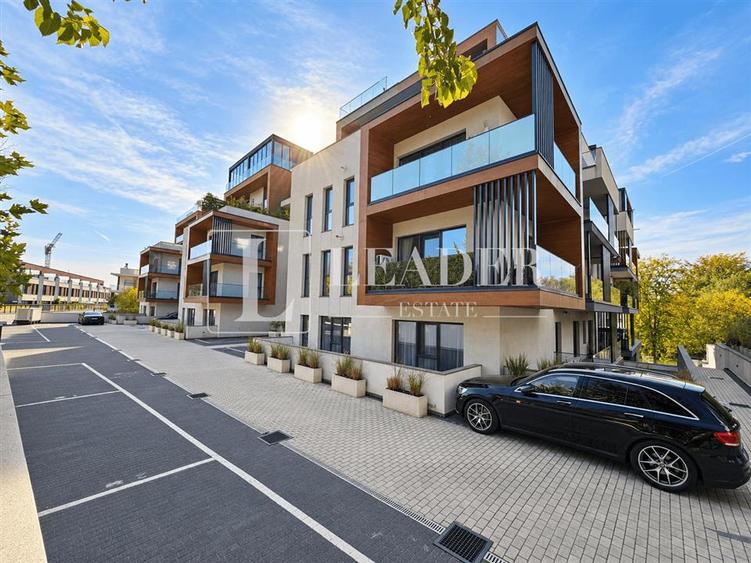 Apartament cu 3 camere decomandat, mobilat în Pipera