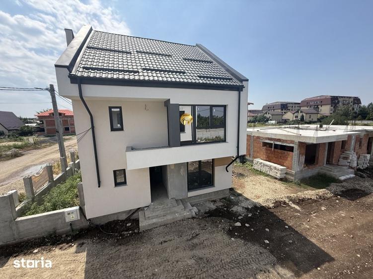 Casă cu 5 camere cu Teren 250 Mp în Central