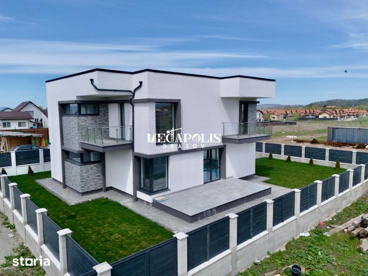 Casă cu 4 camere cu Teren 530 Mp în Sânpetru