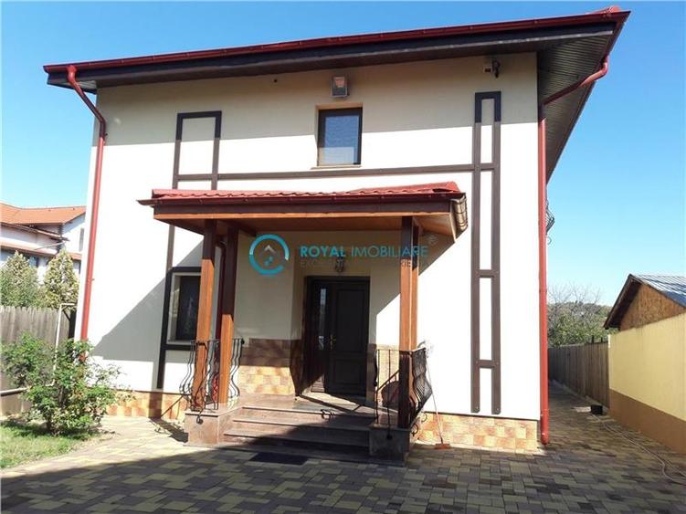 Casă individuală cu 4 camere cu Canalizare în Găgeni