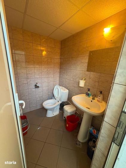 spatiu comercial la parter de bloc zona pacuarai 120 mp 1100 euro neg - 6