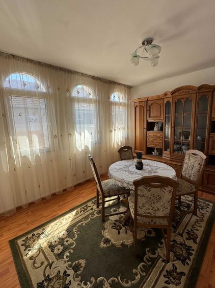 Casa de vanzare in Stei, str. Crisului - 8