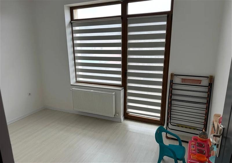 Casă individuală cu 5 camere cu Canalizare în Gilău