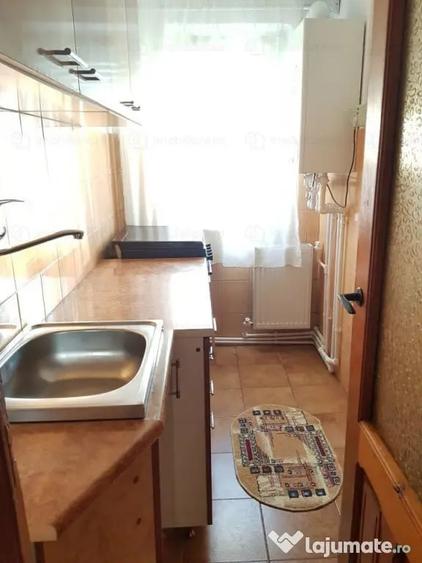 Apartament cu 2 camere semidecomandat în Apollo