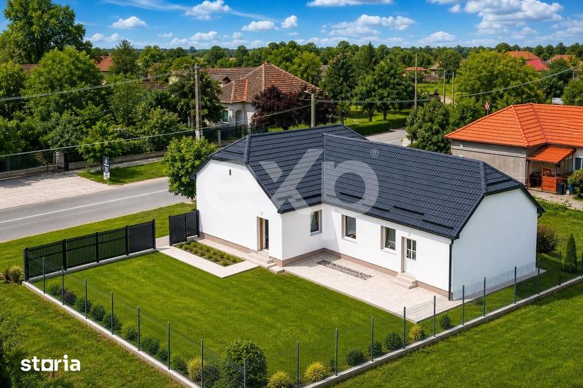 Casă cu 3 camere cu Teren 480 Mp în Sânmihaiu Român