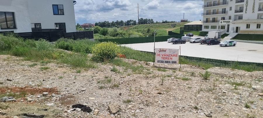 Teren de 830 mp, în Tancodrom