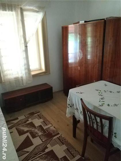 Casă cu 5 camere cu Teren 3500 Mp în Sântana