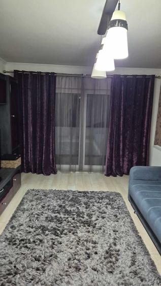 Apartament cu 4 camere decomandat în Ultracentral