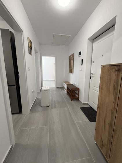 Apartament cu 2 camere decomandat, mobilat în Giroc