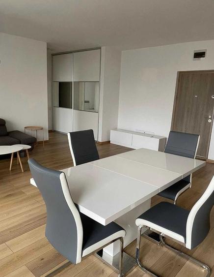 Apartament cu 2 camere semidecomandat în Europa