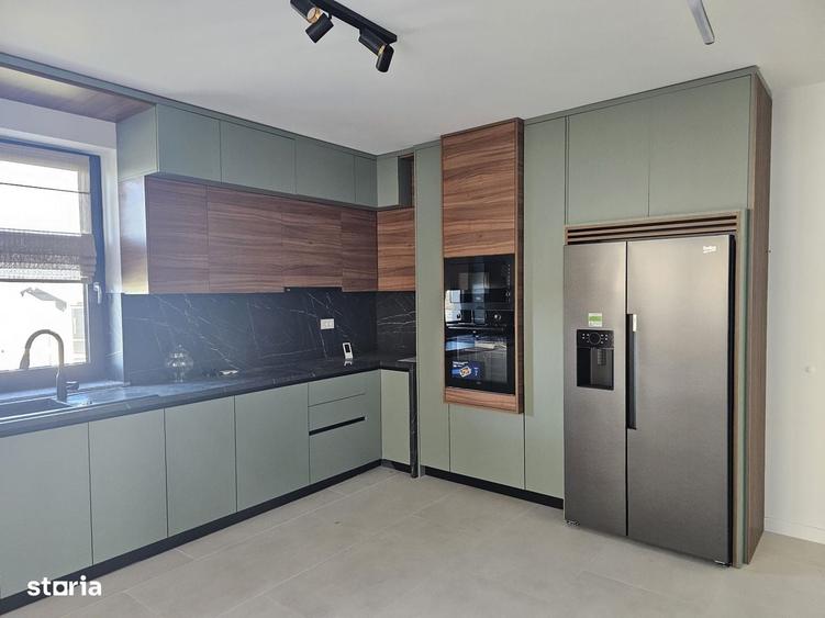 Casă cu 4 camere cu Teren 700 Mp în Bârnova
