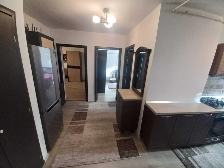 Apartament cu 2 camere decomandat în 7 Noiembrie