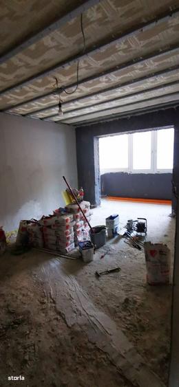 Apartament cu 3 camere decomandat în Luncă