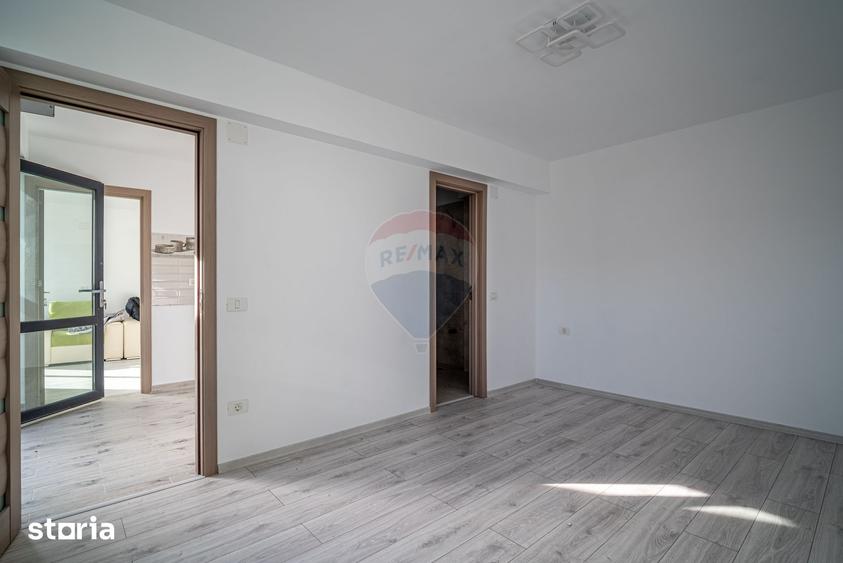 Casă cu 3 camere cu Teren 107 Mp în Central