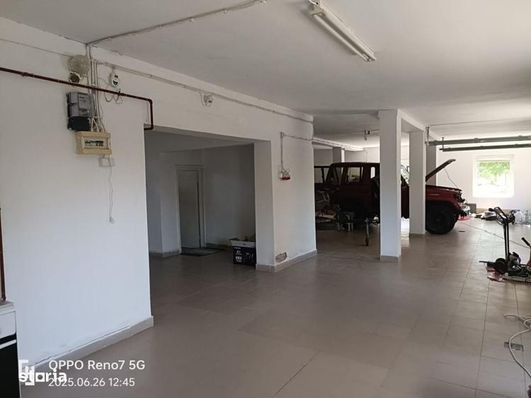 Casă cu 4 camere cu Teren 1255 Mp în Central