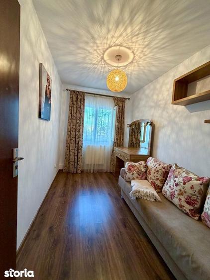 Apartament cu 3 camere decomandat, mobilat în Mircea cel Bătrân