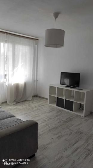 Apartament cu 2 camere decomandat în Basarabia