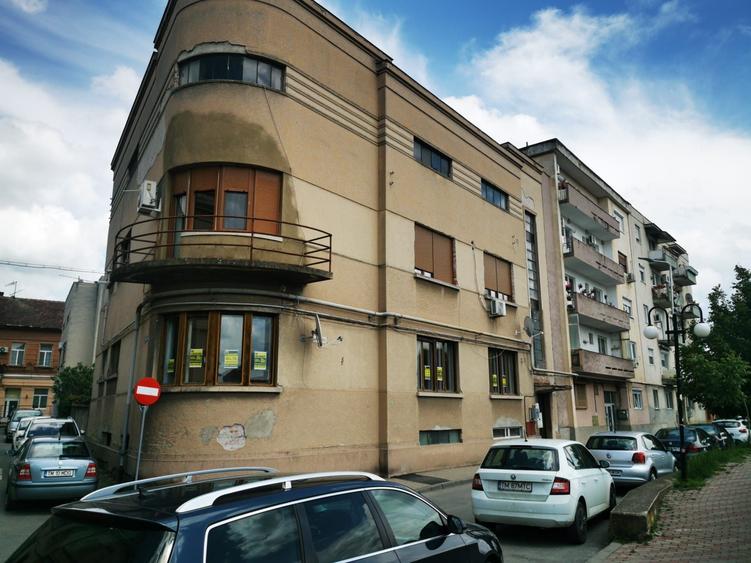 Apartament cu 4 camere circular în Ultracentral