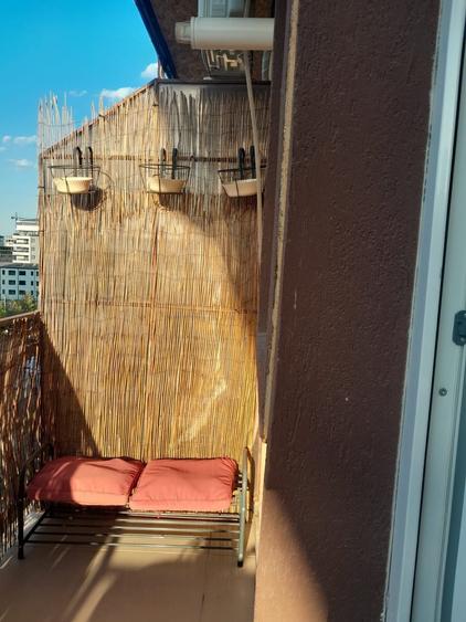 Garsonieră semidecomandată în Roșu
